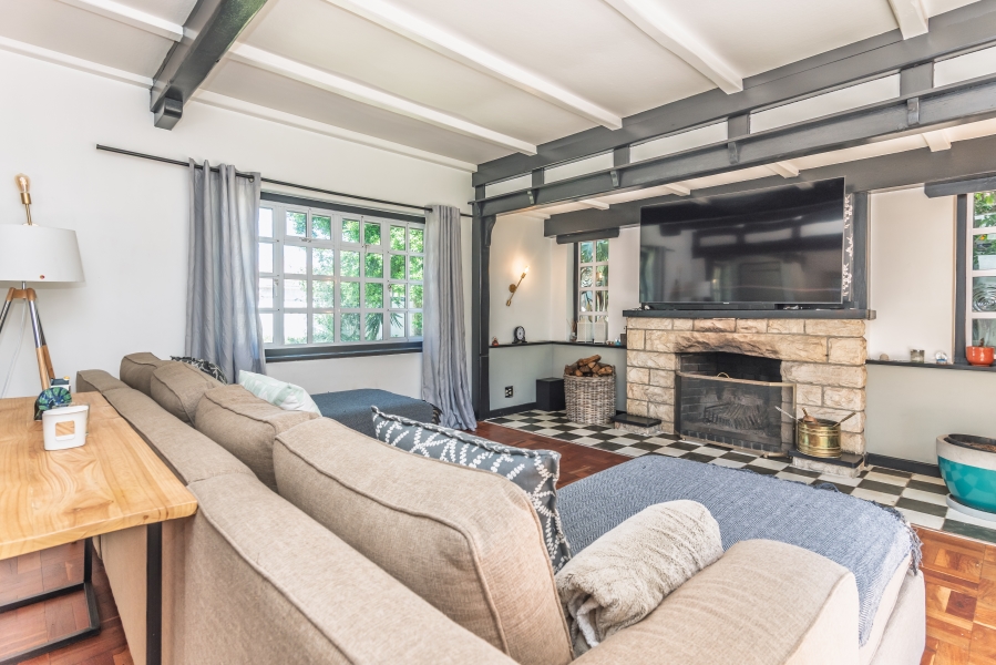 4 Bedroom Property for Sale in Rondebosch Western Cape